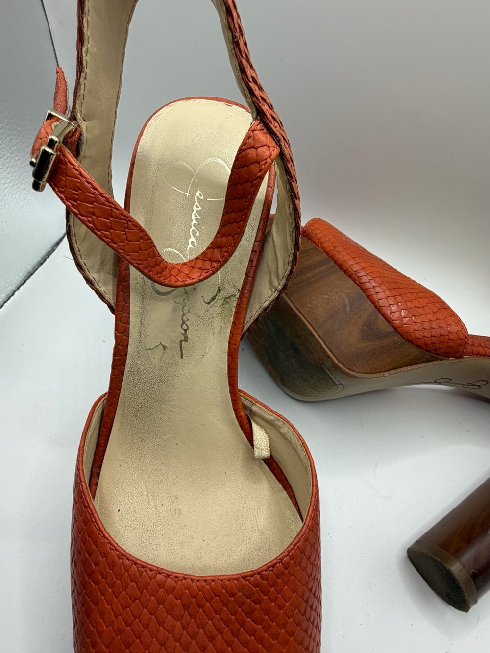 Jessica Simpson Alesta Burnt Orange Textured Platform Block Heel Sandals - Picture 4 of 6